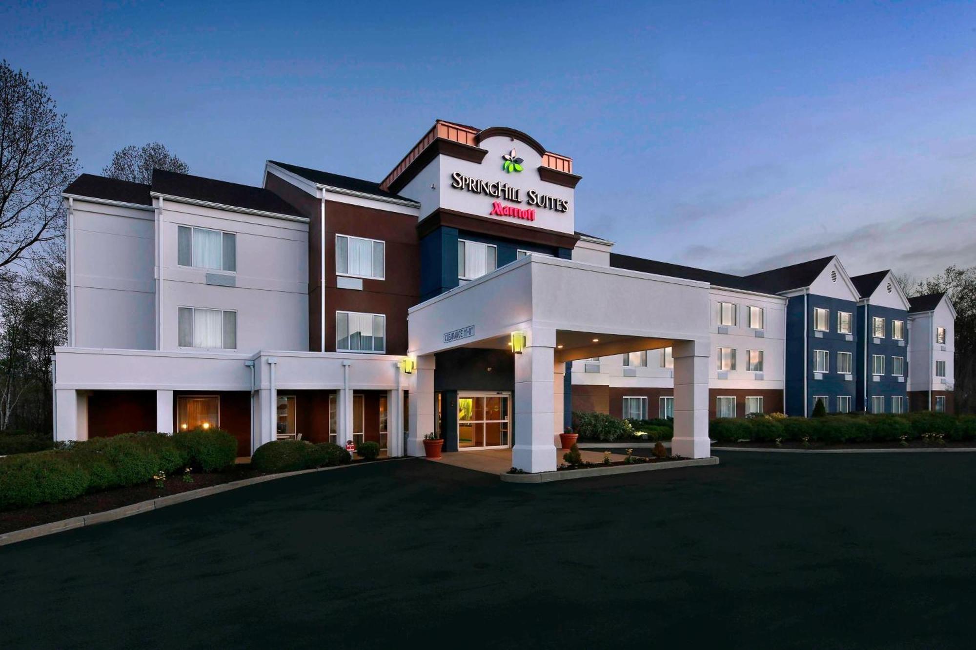 Springhill Suites By Marriott Waterford / Mystic Нью-Лондон Екстер'єр фото